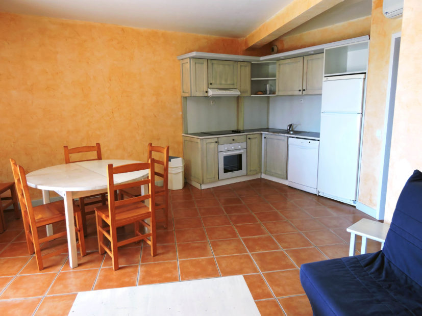 Chambre d'hôtel à La Ciotat Victoria Garden - Salle à manger Appartement 2 Chambres